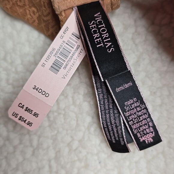 1235 NWT Victoria's Secret Icon by Victoria's Secret Push-Up Demi Bra Sz 34DDD - Picture 3 of 5